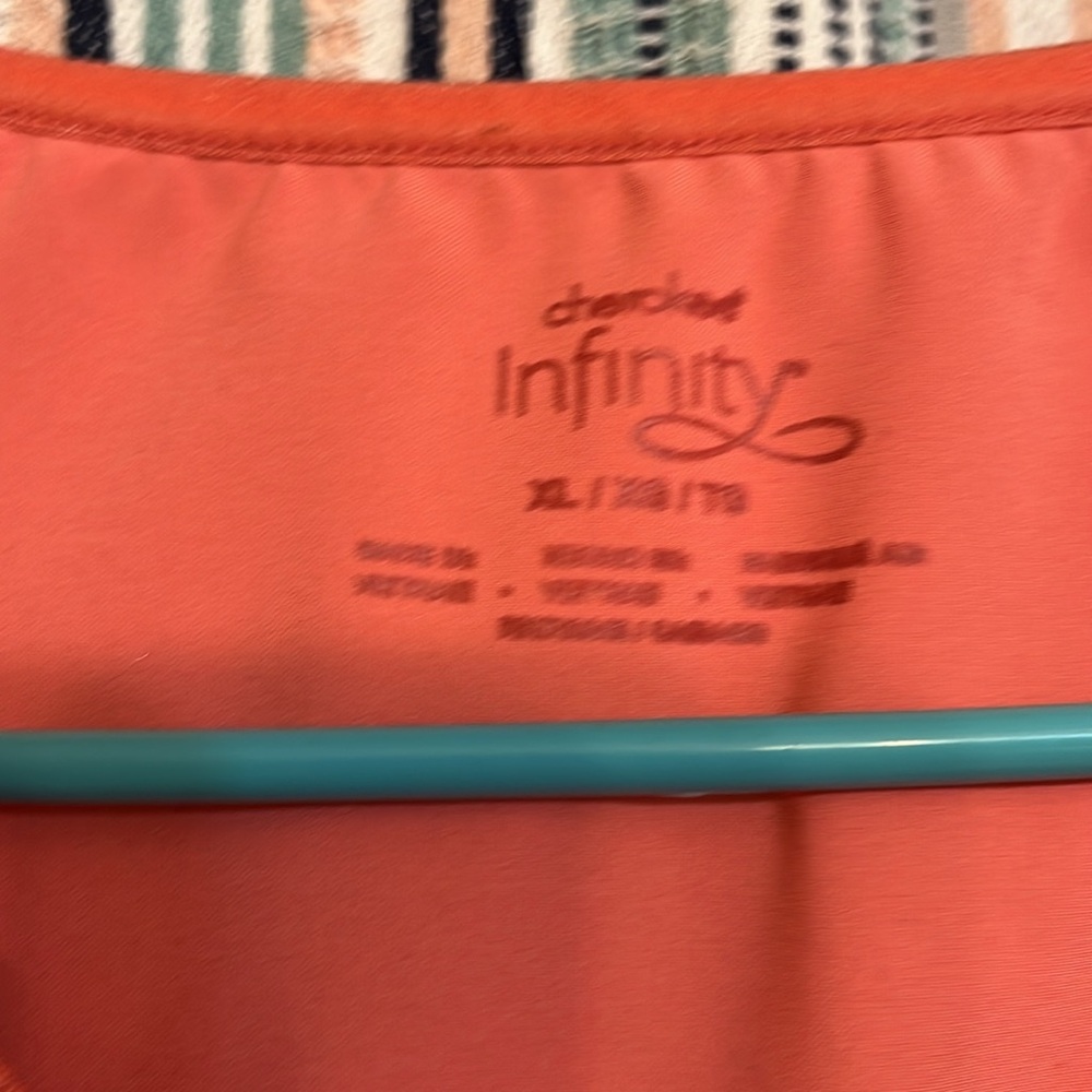 Scrub top - Picture 3 of 3